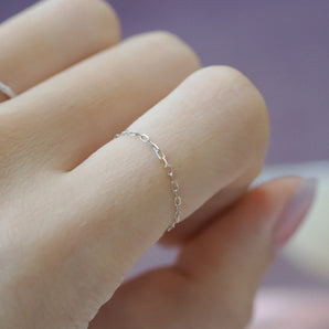 14K White Gold Dainty Cable Chain Ring | LOVE BY THE MOON