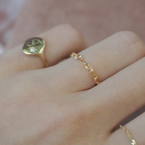 18K Yellow Gold Round Shine Clip Ring | LOVE BY THE MOON