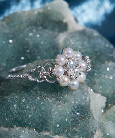 Diamond & Pearl 14K Gold Cluster Ring - Georgia | LOVE BY THE MOON