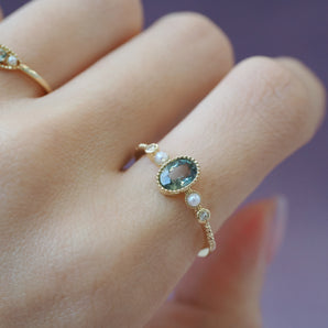 Green Sapphire & Pearl 14K Gold Bezel Set Ring - Elizabeth | LOVE BY THE MOON