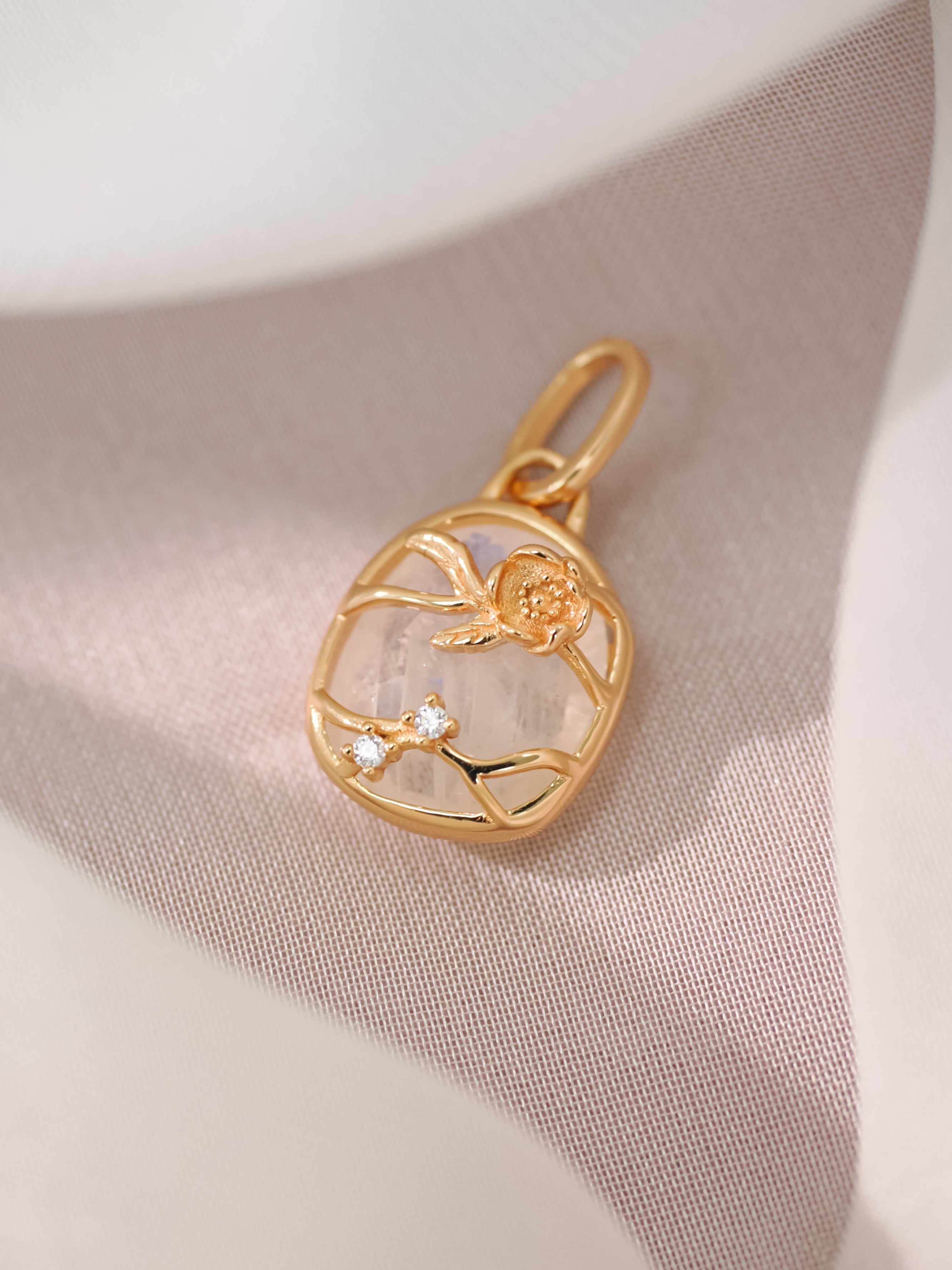 Moonstone Gold Pendant - Poppy | LOVE BY THE MOON